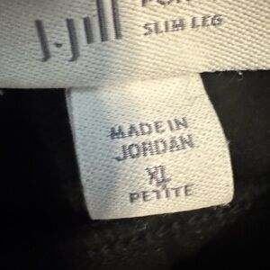 I’ll Ponte Black Petite Garment with Woven Size Tag